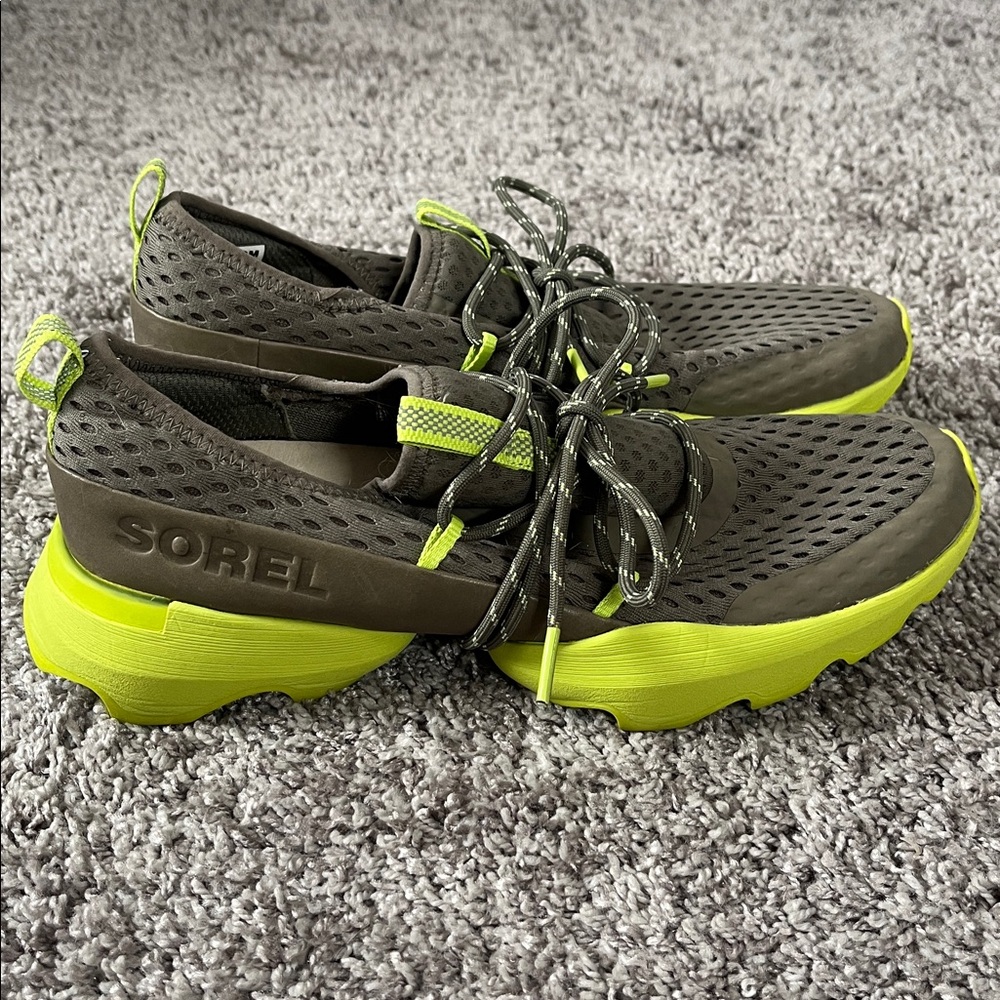 SOREL Kinetic Impact Lace Sneakers Olive Green
